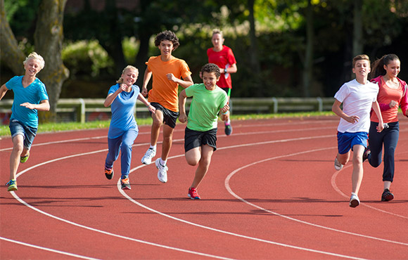 Little shop kids running